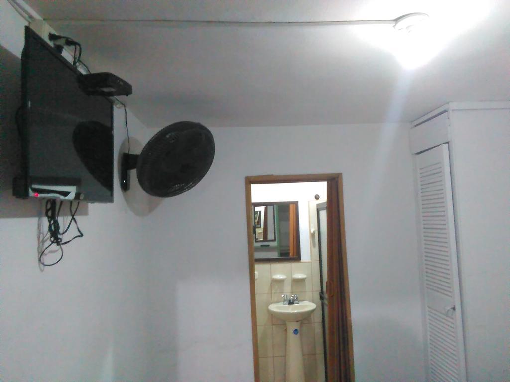 Habita Estudios Laureles Medellín Exteriör bild